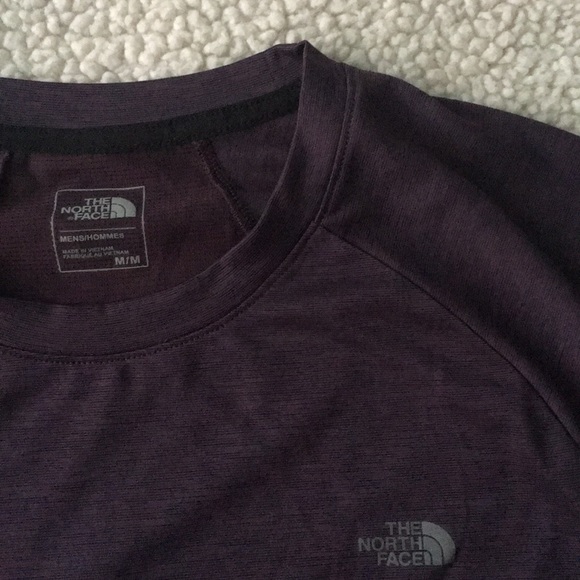 Men’s The North Face long sleeve tee - Picture 3 of 5